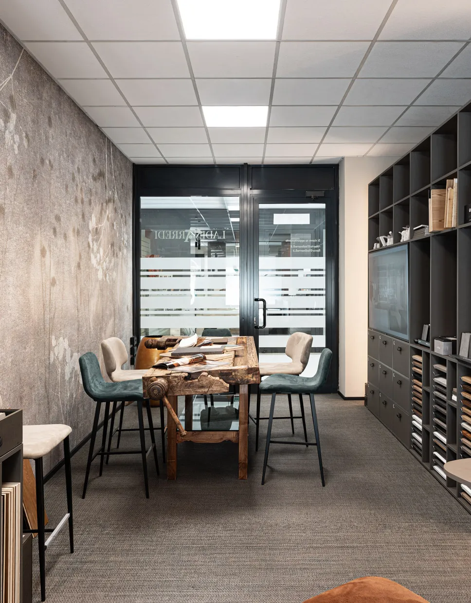 showroom-ladinarredi-rovereto01